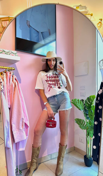 T-shirt cherry